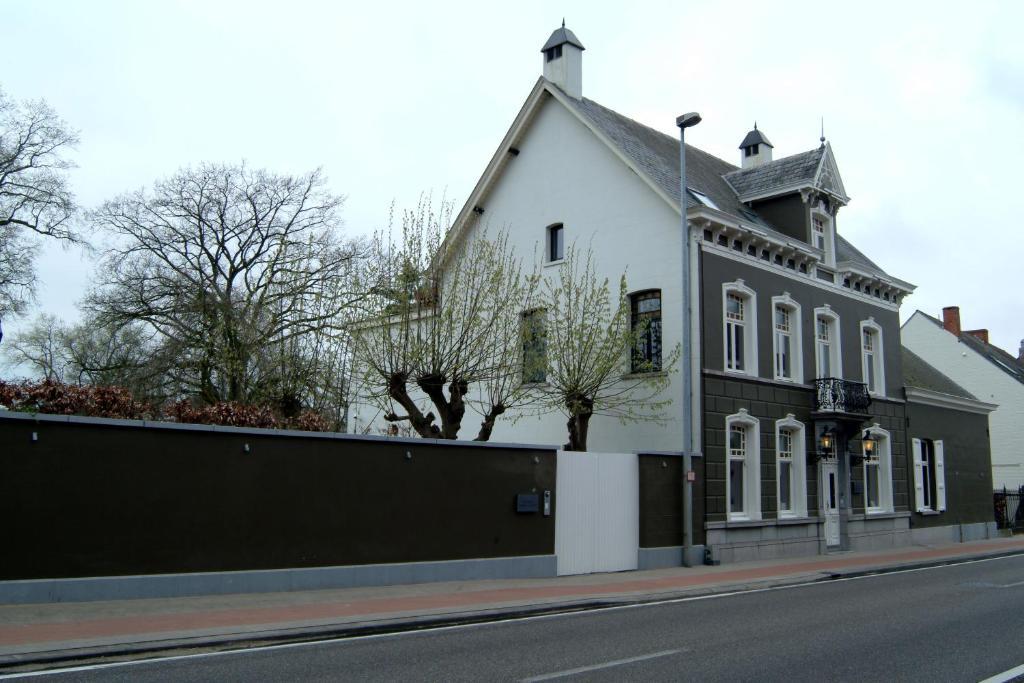 Hotel Villa Tilia Retie Exterior foto